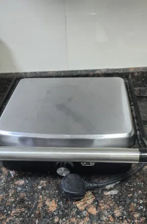 توست كهربائي(حماصة خبز) Electric toast