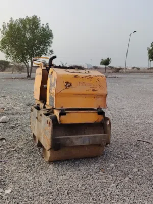 رولر ماركة جي سي، بي