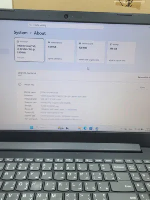 لابتوب بسعر مناسب للجميع بناسب طلاب الجامعات والتوجيهي والاعمال المكتبيه