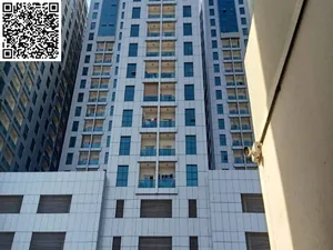 1 Bedroom . 2 Bathrooms . 757 ft²0