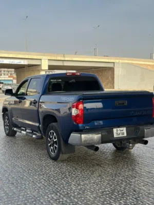تيوتا تندرا2015