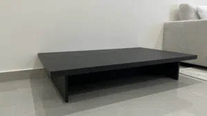 طاولة أرضية أنيقة للبيع