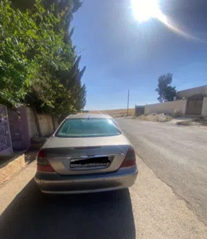مارسيدس كمبرسه 2003