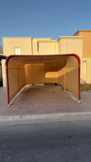 مظلات سيارات
