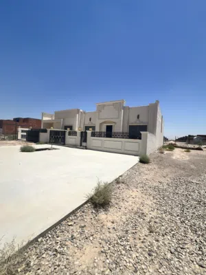 200 m2 2 Bedrooms Townhouse for Sale in Baghdad Hosseinia