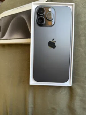 Apple iPhone 15 Pro Max 256 GB in Amman