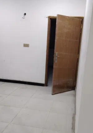 200 m2 2 Bedrooms Apartments for Rent in Basra Tannumah
