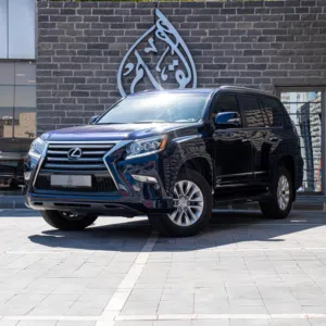 لكزس GX 460 Luxury 2019 مستعملة بحالة ممتازة مع نظام أبل كار بلاي وتأمين شامل
