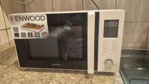 ميكرويف كينوود 25 لتر