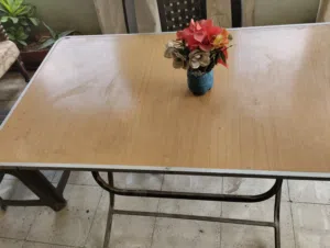 ترابيزه بتفتح وتغلق كبيره