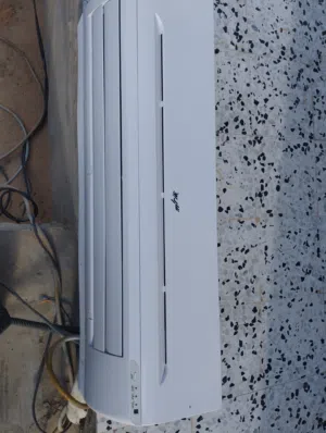 فانه مكيف قريونس فيليبس 18 بحاله ممتازة