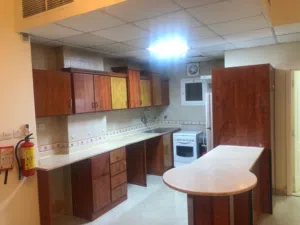 100 m2 2 Bedrooms Apartments for Rent in Doha Fereej Bin Mahmoud