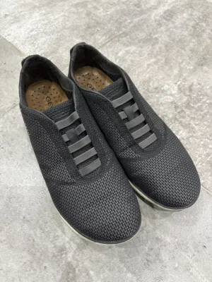 Geox Respira Sneakers - Size 42