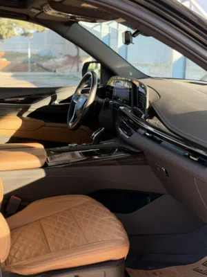 Cadillac . Escalade . 2023 . Used1