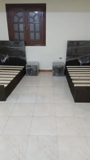 لتواصل واتساب او فون