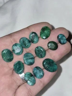 زمرد افريقي خام