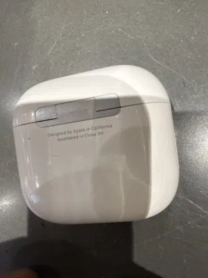Apple AirPods