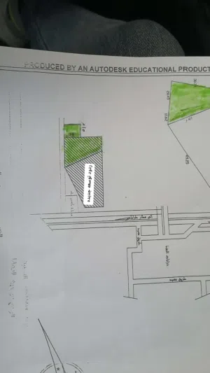 قطعه ارض تجاريه علي رئيسي طريق مطار بقرب من دار الشفرليت مساحه ارض 821 متر واجه ارض علي رئيسي 40