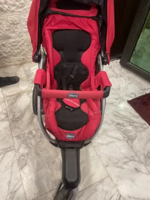 عربايه اطفال نوع تشيكو اصليه