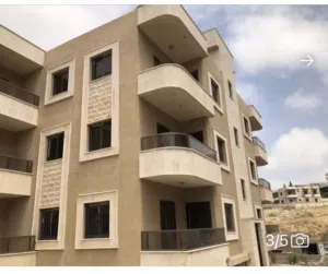 مستودع للايجار في برجا مساحة 1400 متر