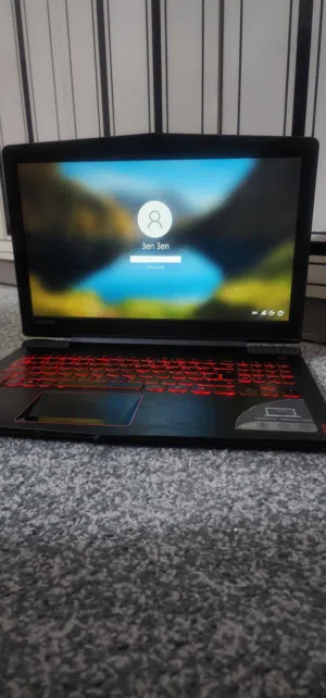 LAPTOP LENOVO Y520