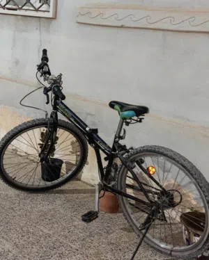 دراجة هوائية رقم 26 كوريه (عجلة) جبلية قابلة للطي ماركة Lespo Swing بحالة ممتازة للبيع