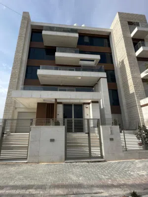 230 m2 3 Bedrooms Apartments for Sale in Ramallah and Al-Bireh Al Tira