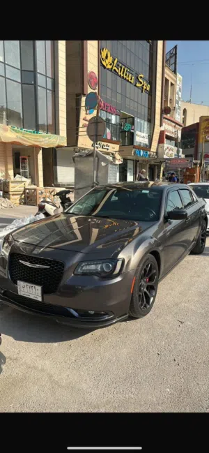 كرايسلر  موديل 2019 300s  للبيع