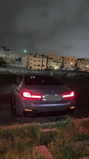 2021 BWM 530e plug in hybrid  M- SPORT PACKAGE