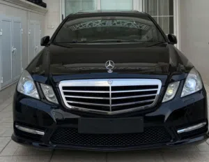 للبيع مرسيدس Mercedes Benz E300 اسود اللون خليجي مكفوله