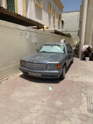 مرسيدس إس اي ال SEL300