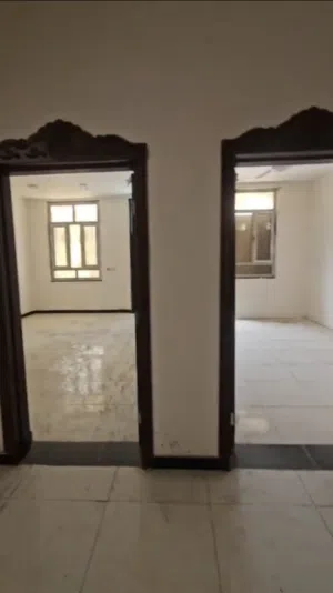 مشتمل للايجار بالأمن الداخلي طابق اول