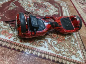 سكوتر للبيع ما ناقصه اي شي شغاله