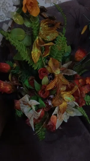 ورد صناعي للبيع
