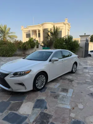 Used Lexus ES in Dubai