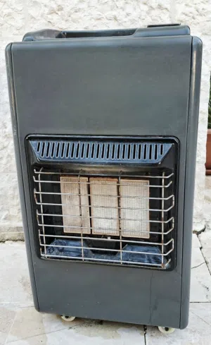 صورة رومو بحالة ممتازة لليع