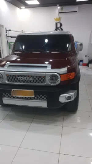 Used Toyota FJ in Muscat