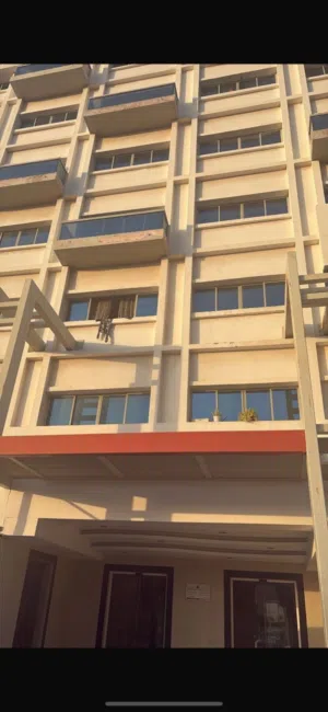 600 m2 4 Bedrooms Apartments for Rent in Muscat Al Khuwair