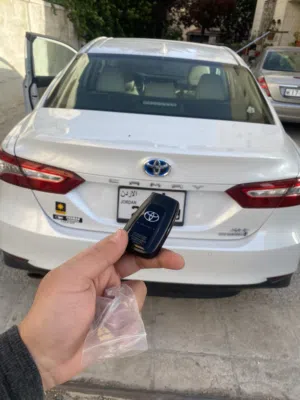 مفتاح تويوتا كامري بريوس كورولا راف 4 rav4 camry lexus nx rxbz4 للبيع
