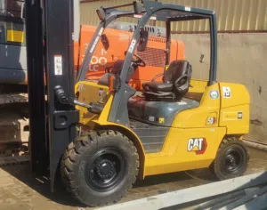 caterpillar forklift 5 ton in alsharjah