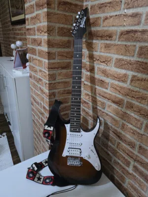 Ibanez RG Gio RG140 SB Electric Guitar - Sunburst
