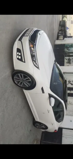 Used Kia K5 in Hebron