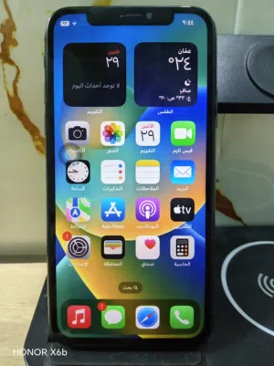 Apple iPhone X 64 GB in Amman