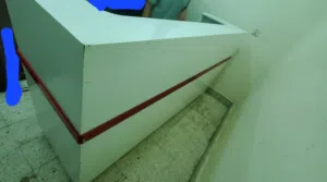 طاوله حسابات واستقبال