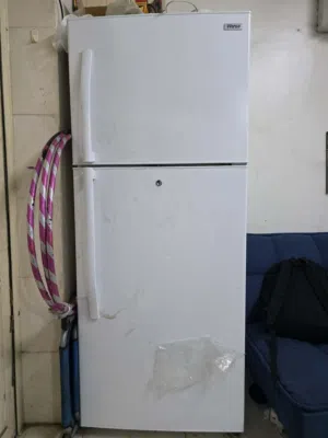 ثلاجة ونسا