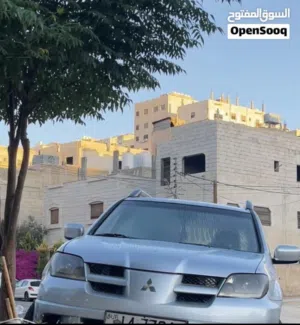 Used Mitsubishi Outlander in Amman