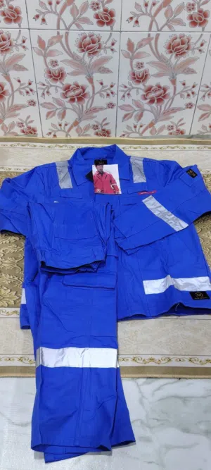 بدلة عمل وسيفتي