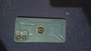 Apple iPhone 11 64 GB in Jenin