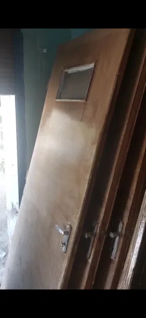 أبواب نخب مستعمل للبيع