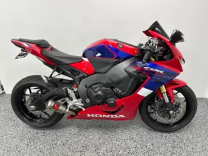 2024 honda cbr1000rr sportbike clean title with warranty and accident free